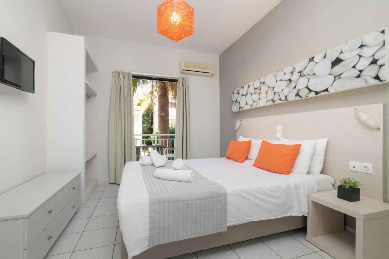 Cavo D'Oro All Inclusive Resort Kalamaki  Bagian luar foto