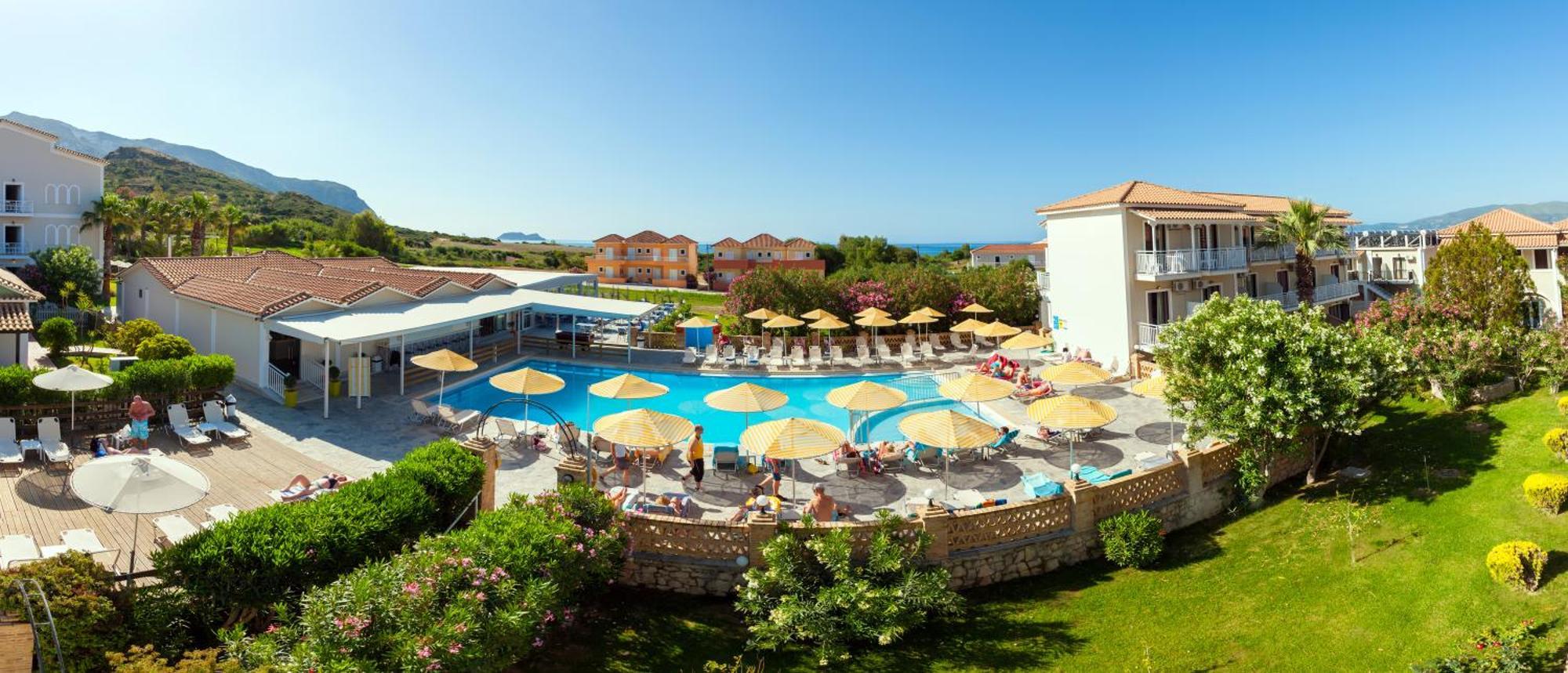 Cavo D'Oro All Inclusive Resort Kalamaki  Bagian luar foto