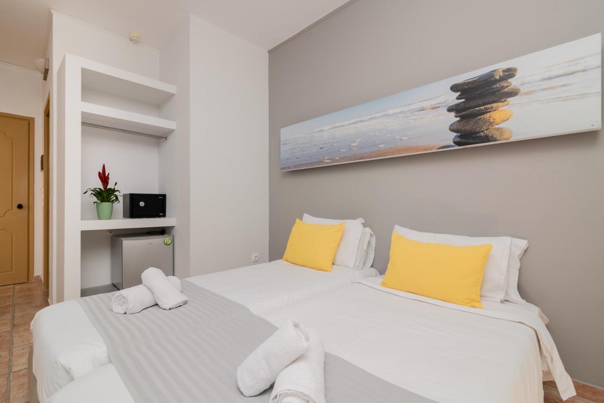 Cavo D'Oro All Inclusive Resort Kalamaki  Bagian luar foto